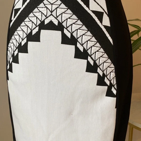 Joseph Ribkoff Bodycon Dress - Picture 5 of 9